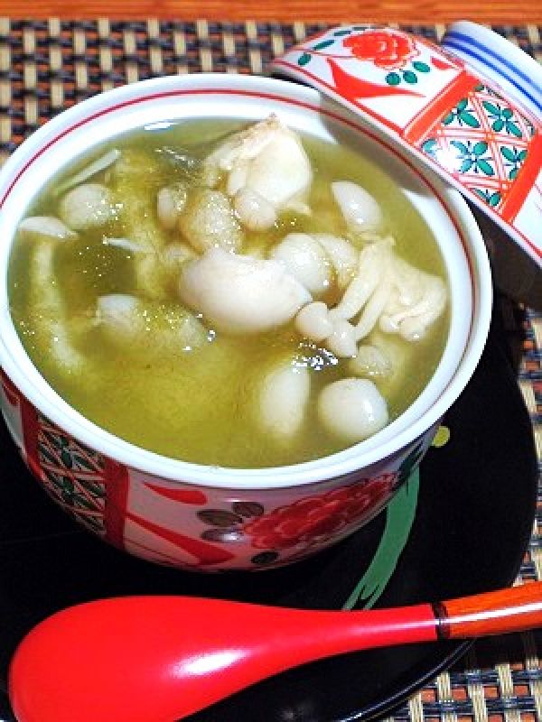 ぶなぴーととろろ昆布餡の豆腐じょうよ蒸し