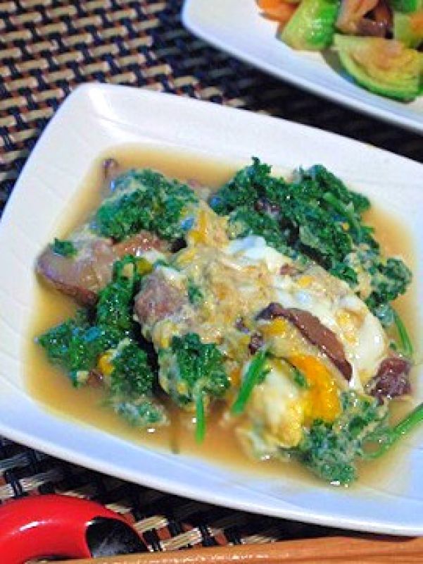 マッシュルームとパセリの卵とじ