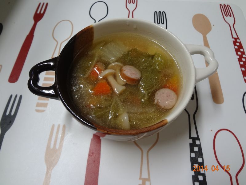 ブナピー入り★コンソメスープ