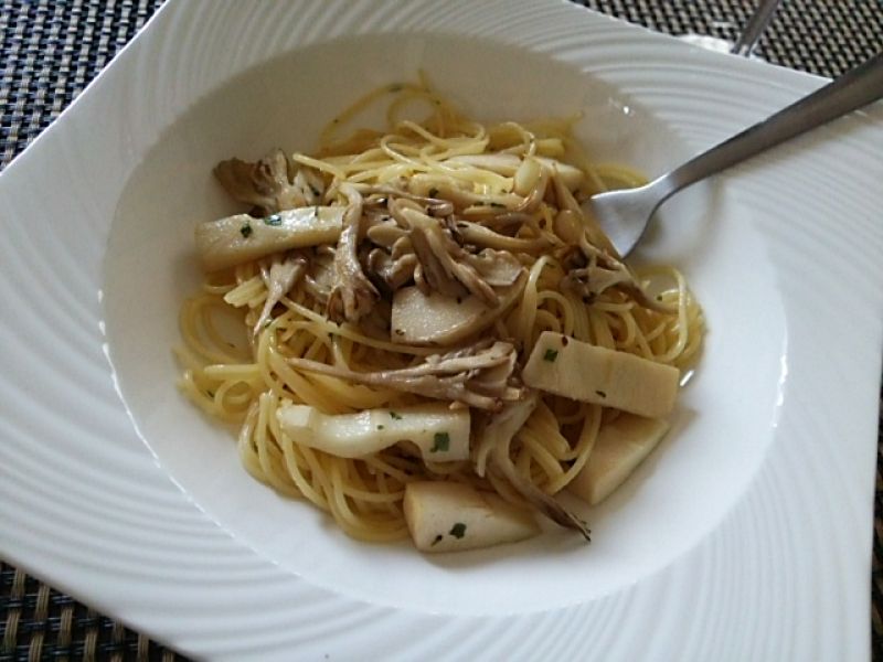 マイタケとタケノコのスパゲッティーニ