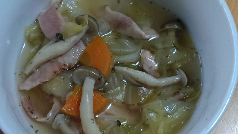 圧力鍋でキャベツとろとろスープ