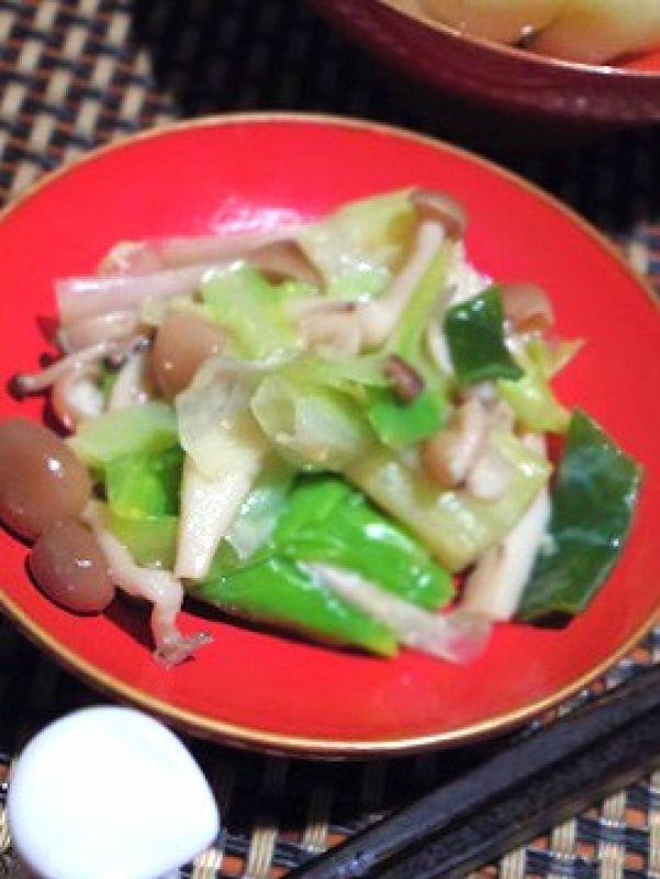 しめじとうるいの辛子酢味噌和え