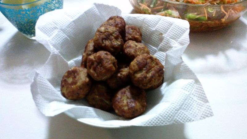 エリンギいなだのカレーボール