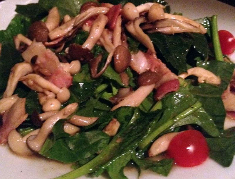 シャキシャキ☆きのことほうれん草のソテー