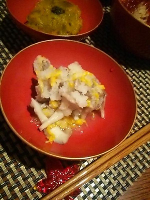 舞茸と菊花のみぞれ和え