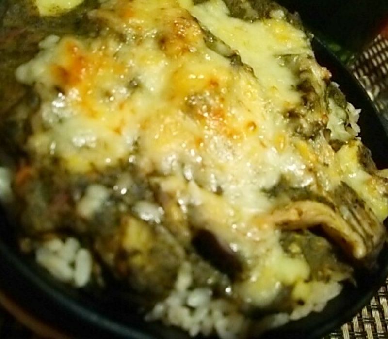 しめじとポテトのほうれん草カレーグラタン