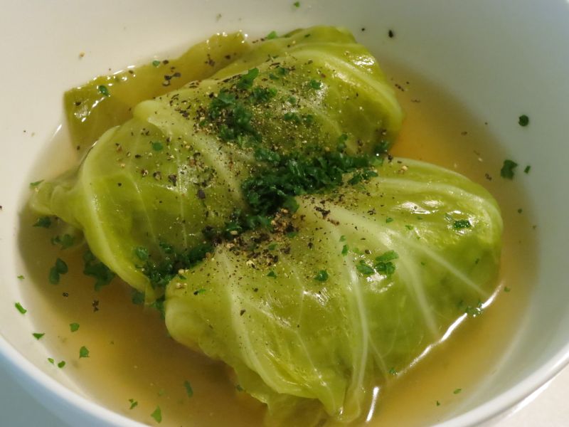 エリンギとウインナーのロールキャベツ