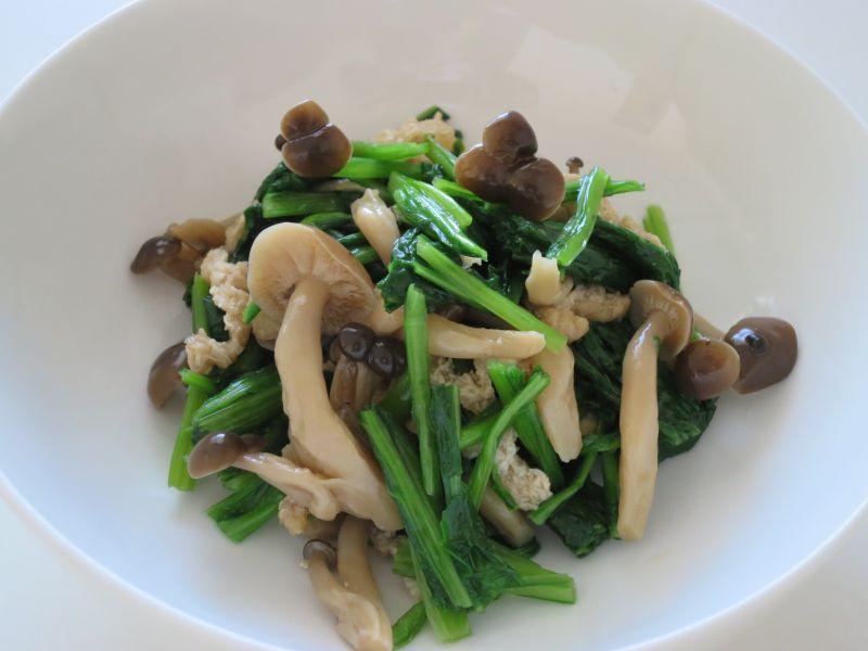 しめじとかぶの葉のおひたし