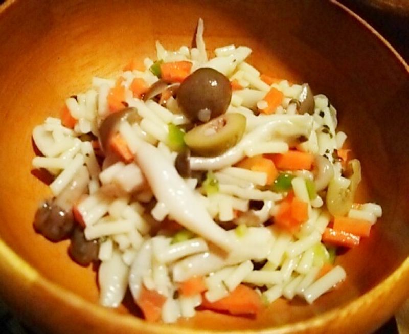 パスタで簡単、しめじのクスクスサラダ、タブレ