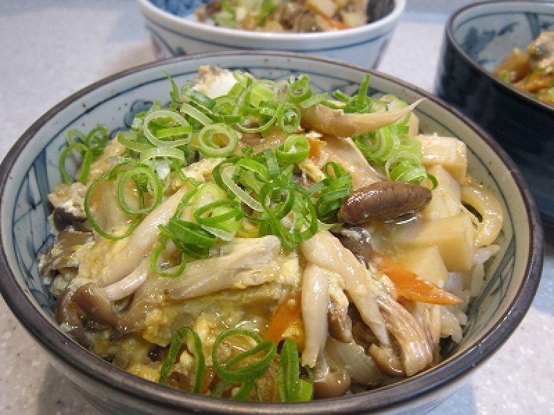 きのこたっぷりふわふわ丼