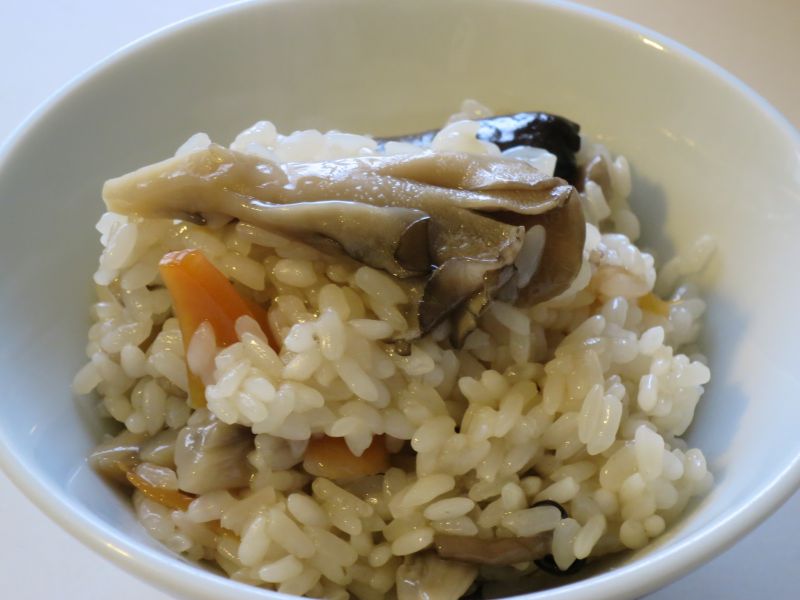 舞茸とひらたけのおこわ