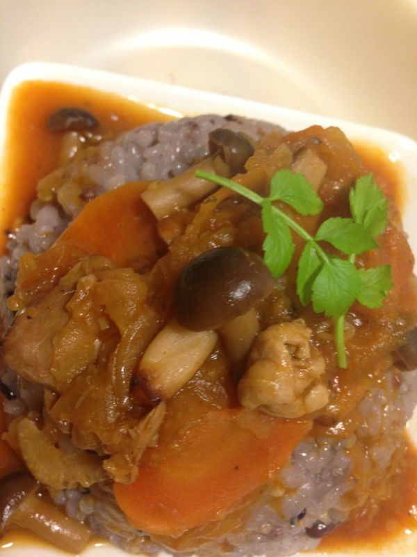 きのこと野菜のトマトスープ雑穀ご飯