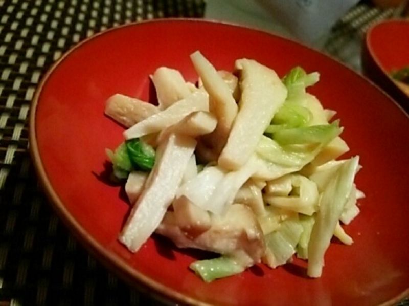 春のおつまみ、エリンギとうるいの辛子酢味噌和え