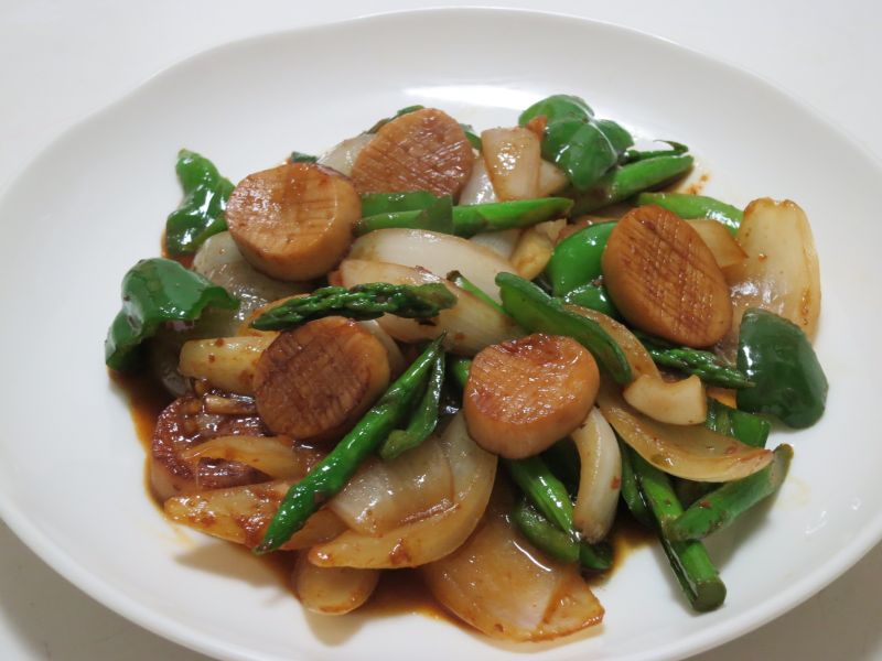 エリンギと新玉ねぎのXO醬炒め