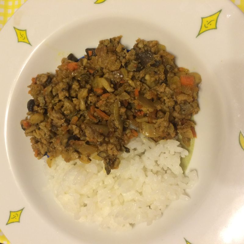 きのこたっぷりヘルシードライカレー