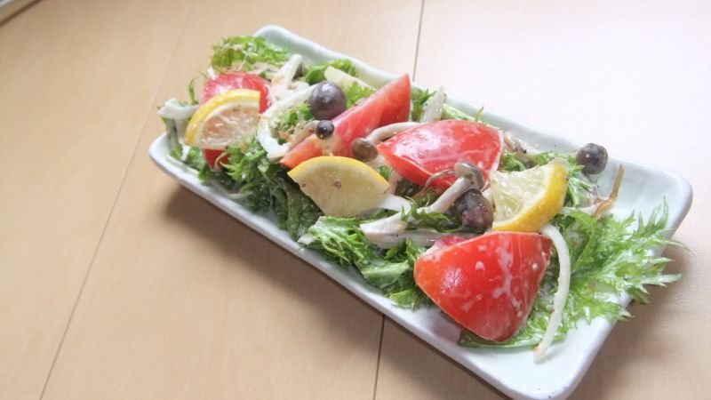 わさび菜としめじのごまサラダ