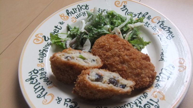 春キャベツと桜えびときのこのコロッケ