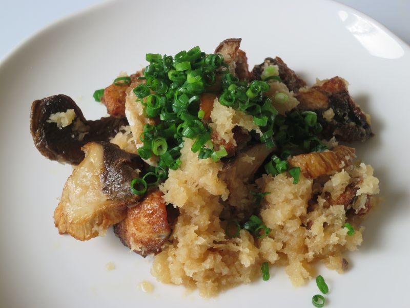 エリンギと鯖のおろし和え