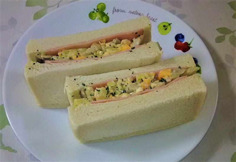 しめじと沢庵の和風サンド