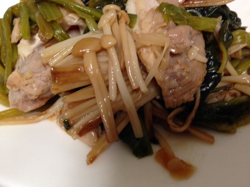 鳥モモ肉のポン酢ソテー