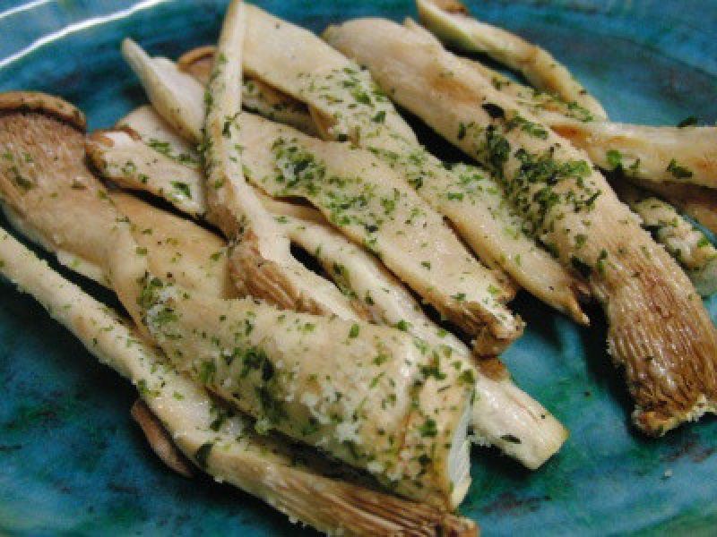 エリンギのチーズマヨ炒め