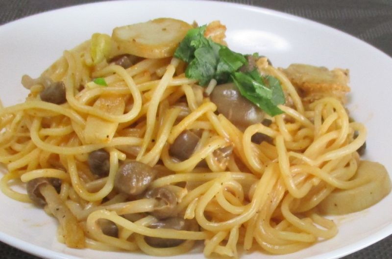 秋を楽しむ!きのこたっぷりオーロラパスタ