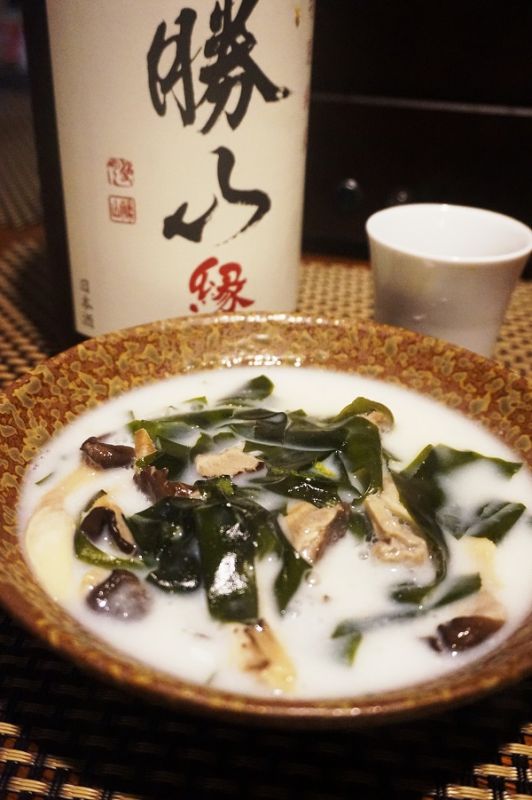 簡単、霜降り平茸と若芽のミルク煮