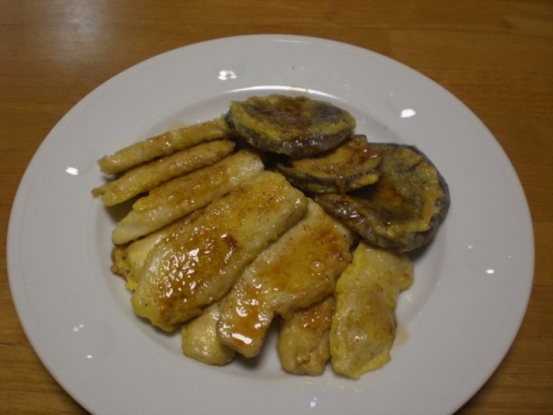 エリンギのピカタ　ソースかけ