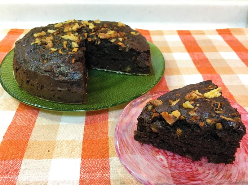 エリンギと胡桃の濃厚チョコファッジケーキ＊