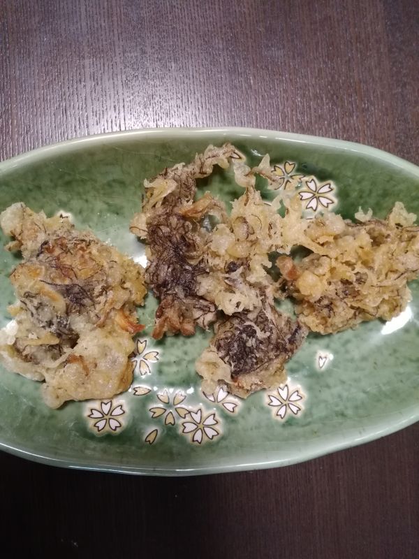舞茸ともずくの天ぷら