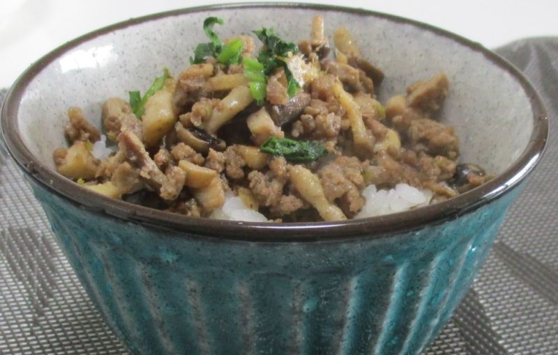 二種キノコのおかず梅味噌