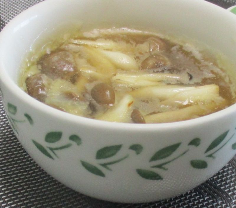 手間なし!ブナシメジ入りバタポン煮こごり