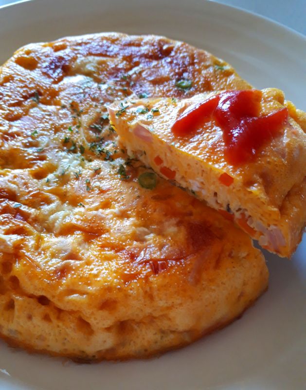 炊飯器で炊くだけ！きのこたっぷりスパニッシュオムレツ