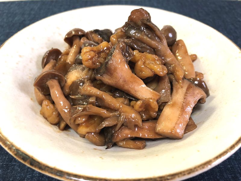 焼きキノコとくるみのソース佃煮♪