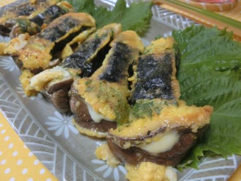 エリンギの海苔巻き梅じそピカタ
