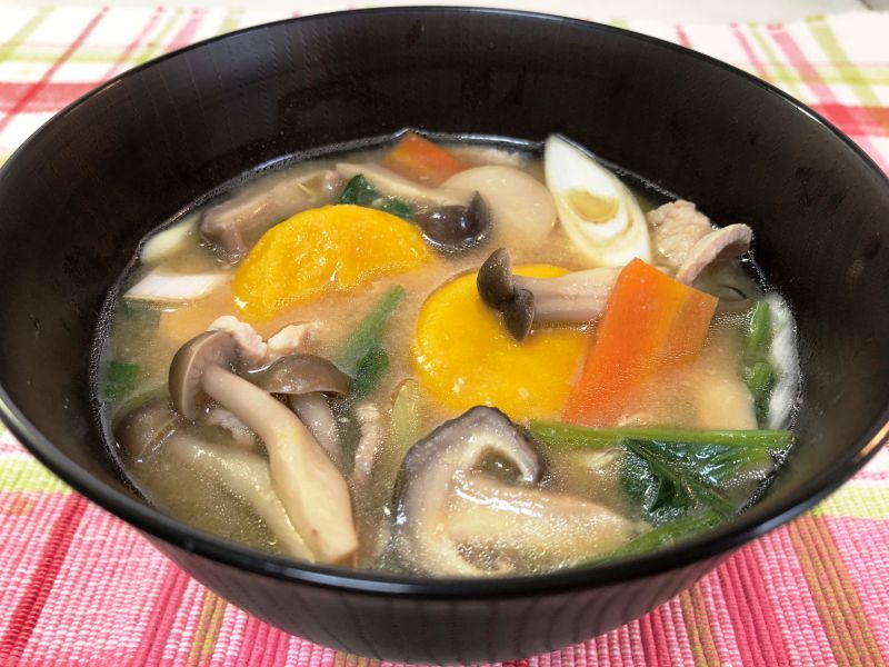 塩麹キノコで菌活！かぼちゃすいとん♪