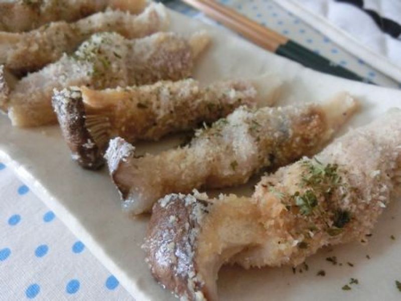もっちりフライ!?　エリンギの豚バラ巻き蒸し