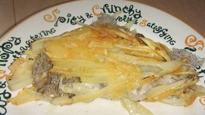 しめじととろろ昆布じゃが芋のガレット