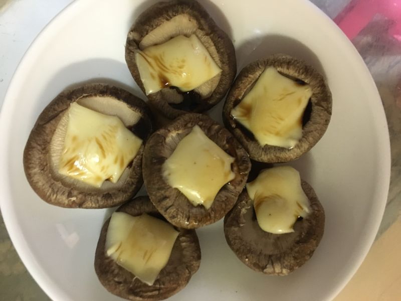 椎茸のチーズ焼き