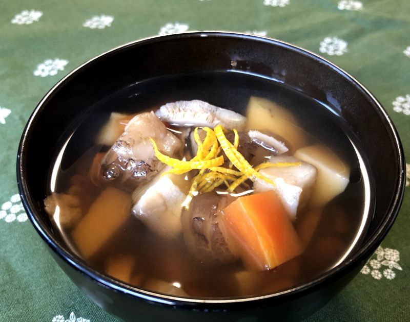 生どんこの食感で満足！体あたたまるのっぺい汁