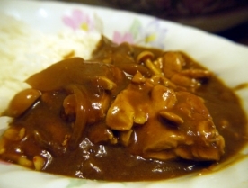 きのこ嫌いな人も大丈夫？スパイシーカレー