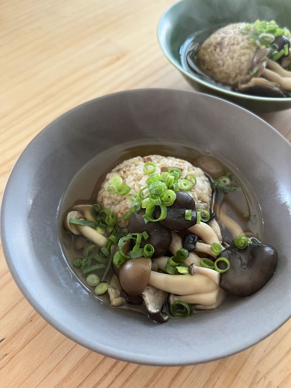 きのこと秋刀魚ご飯の出汁茶漬け