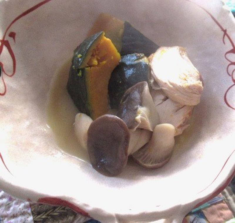 エリンギとかぼちゃのバター醤油煮込み