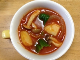 しめじの具だくさんトマトスープ
