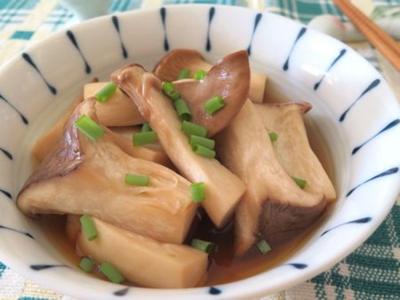 うま味が凝縮♪　ちょい干しエリンギのさっと煮