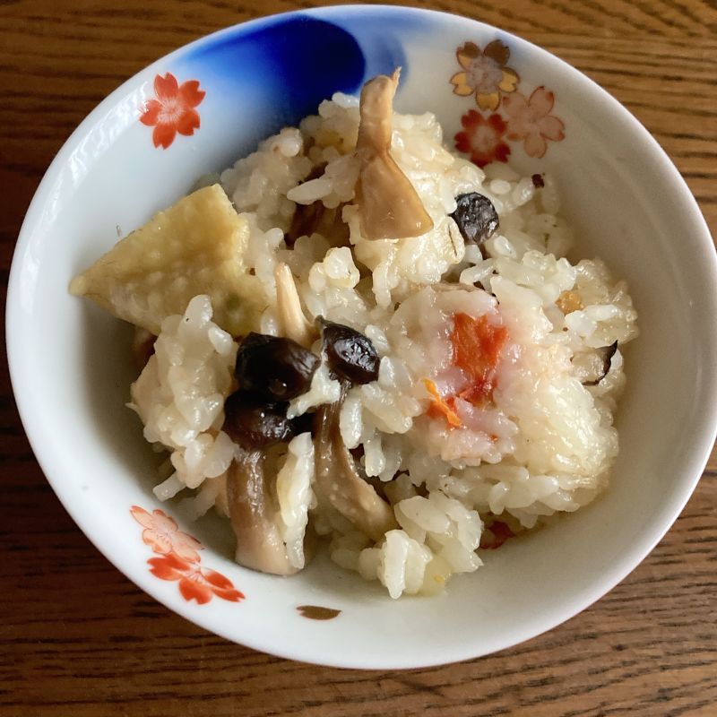 茸と鶏肉の食物繊維たっぷりご飯