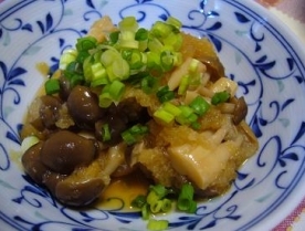 ひんやりシメジのみぞれ和え