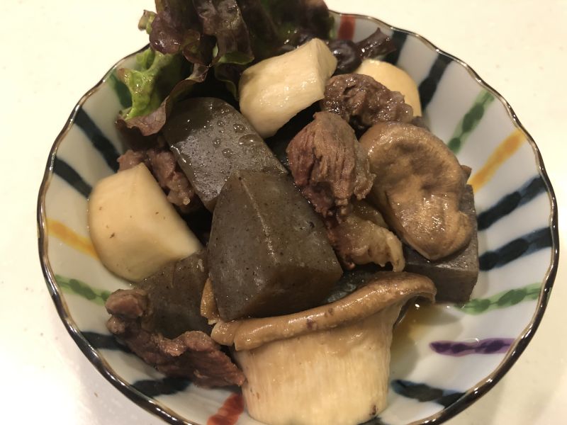 定番だけどエリンギと牛すじ肉