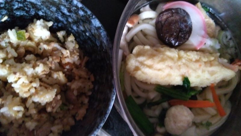 エビ天しいたけうどん＆きのこチャーハン
