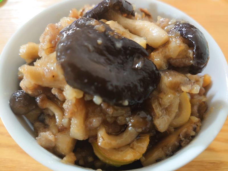 プリプリひらたけの5種きのこ味噌
